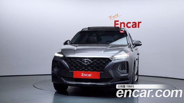 Hyundai Santafe 2019 — photo 3