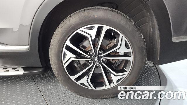 Hyundai Santafe 2019 — photo 7