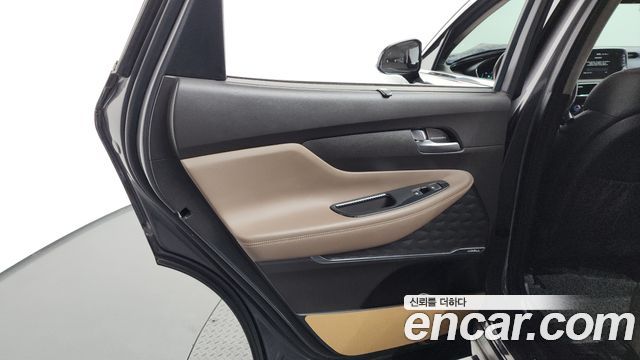 Hyundai Santafe 2019 — photo 15