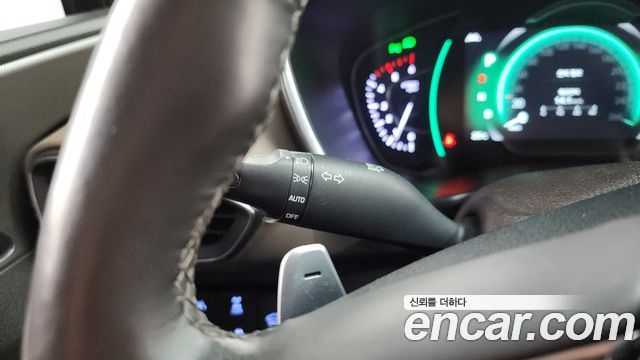 Hyundai Santafe 2019 — photo 34
