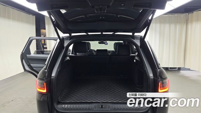 Land Rover Range Rover Sport 2019 — photo 20