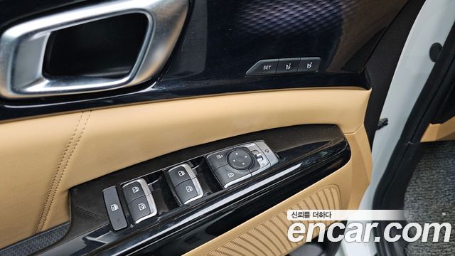 Kia Canival 2021 — photo 13