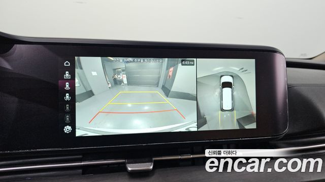 Kia Canival 2021 — photo 17