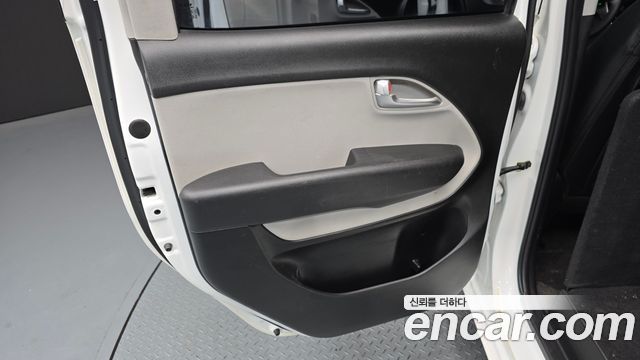 Kia RAY 2022 — photo 15