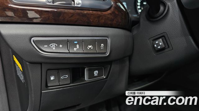 Genesis EQ900 2016 — photo 13