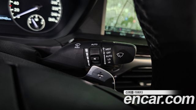 Genesis EQ900 2016 — photo 16