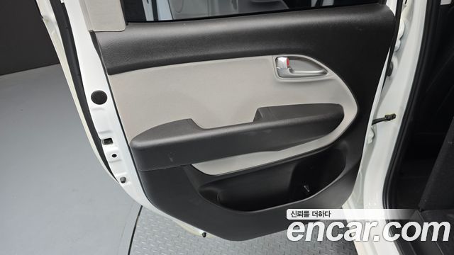 Kia RAY 2022 — photo 15