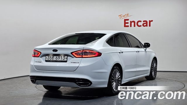 Ford Mondeo 2017 — photo 2
