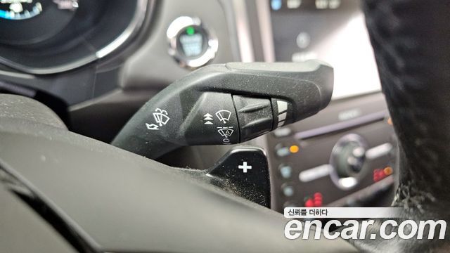 Ford Mondeo 2017 — photo 19