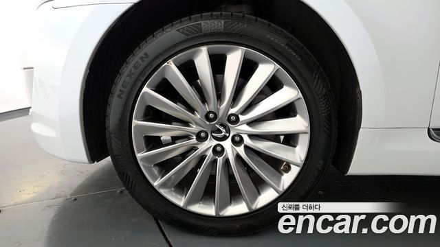 Hyundai Equus 2014 — photo 5
