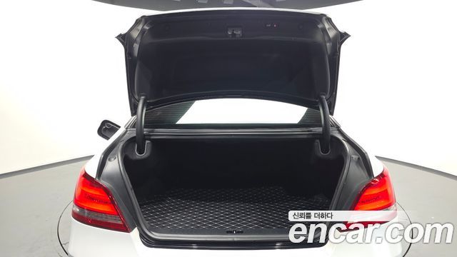 Hyundai Equus 2014 — photo 20