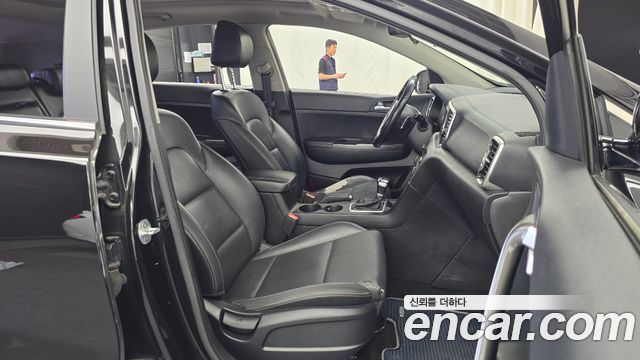 Kia Sportage 2016 — photo 16