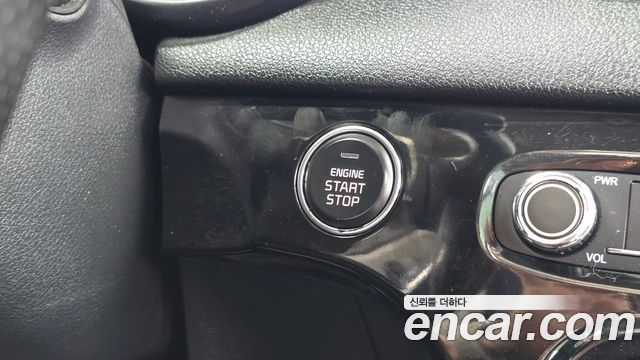 Kia Sportage 2016 — photo 27