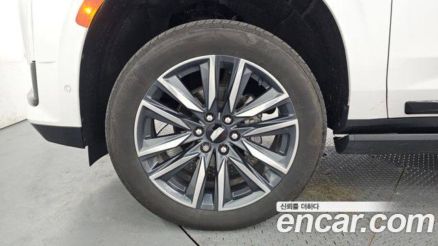 Cadillac Escalade 2021 — photo 5