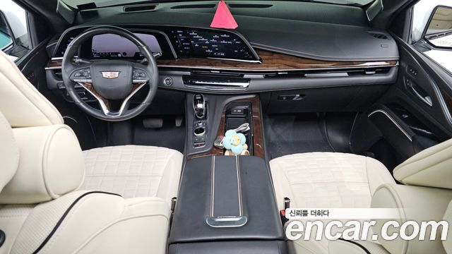 Cadillac Escalade 2021 — photo 7
