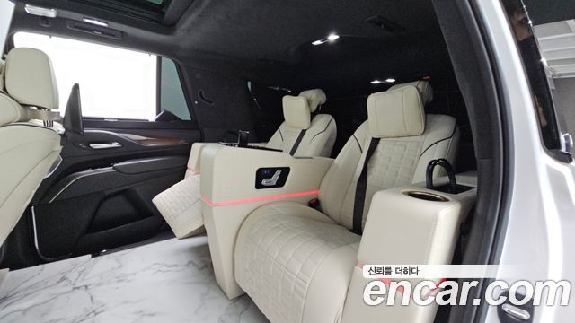 Cadillac Escalade 2021 — photo 13