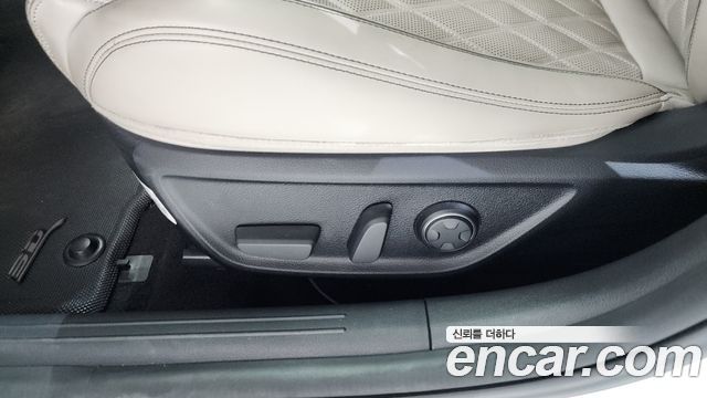 Genesis G70 2021 — photo 17