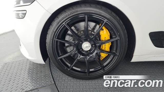 Genesis G70 2021 — photo 35