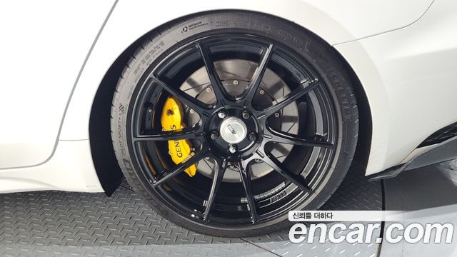 Genesis G70 2021 — photo 36
