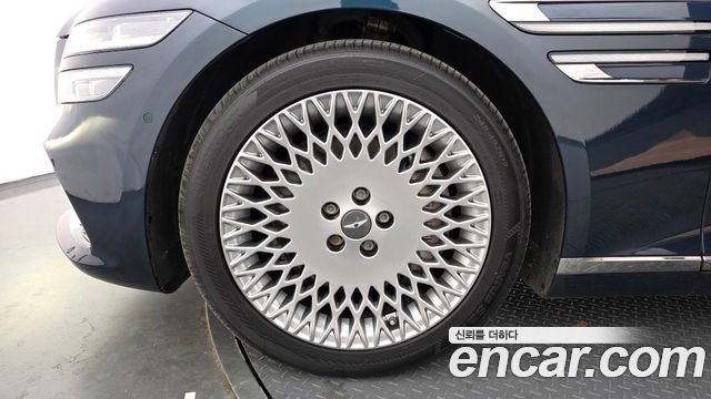 Genesis G80 2022 — photo 5