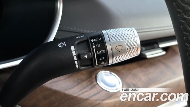 Genesis G80 2022 — photo 28