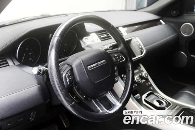 Land Rover Range Rover Evoque 2016 — photo 11