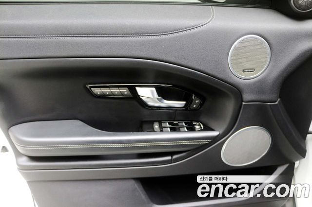 Land Rover Range Rover Evoque 2016 — photo 15