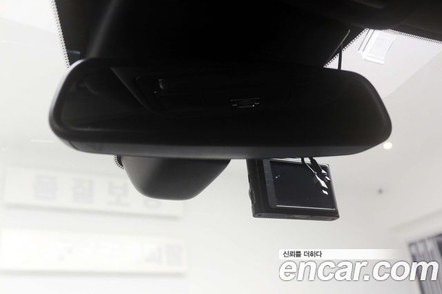 Land Rover Range Rover Evoque 2016 — photo 17