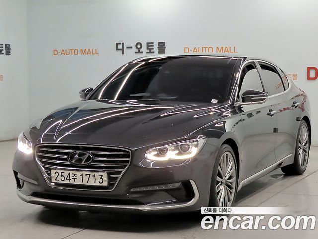 Hyundai Grandeur 2018 — photo 1