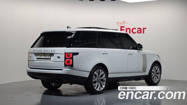 Land Rover Range Rover 2019 — photo 2