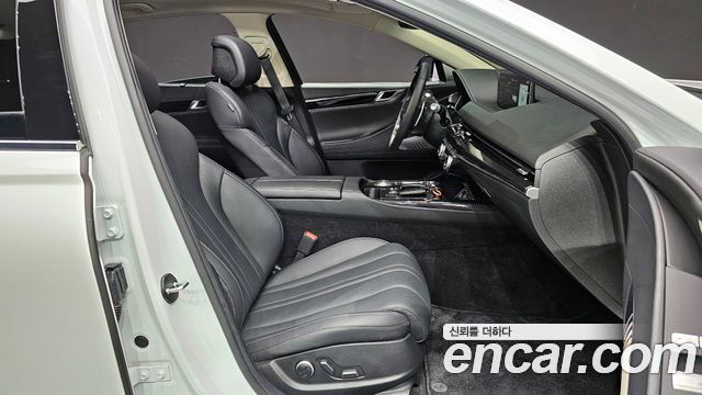 Genesis G80 2021 — photo 18