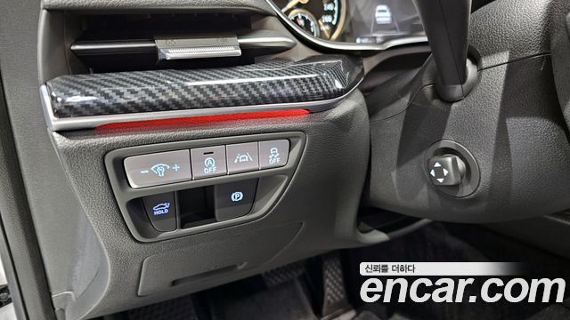 Genesis G80 2021 — photo 24