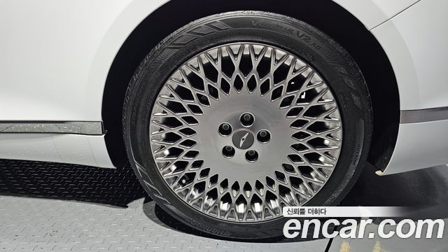 Genesis G80 2021 — photo 7