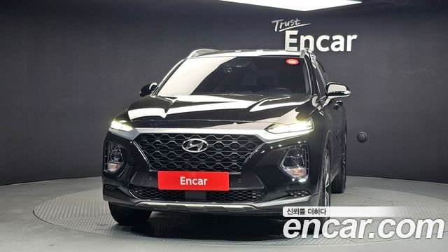 Hyundai Santafe 2019 — photo 3