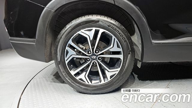 Hyundai Santafe 2019 — photo 5