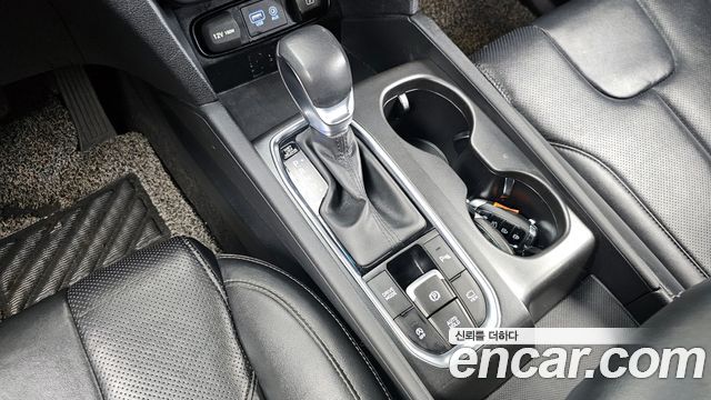 Hyundai Santafe 2019 — photo 9