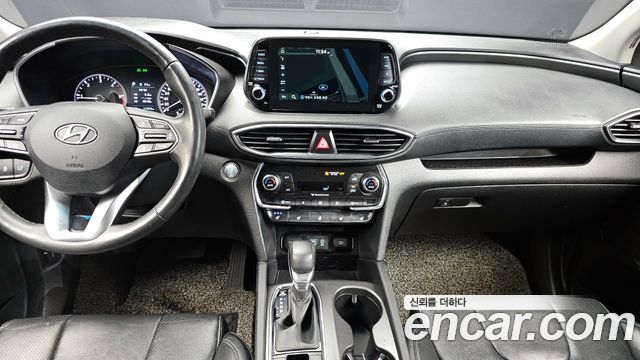 Hyundai Santafe 2019 — photo 13