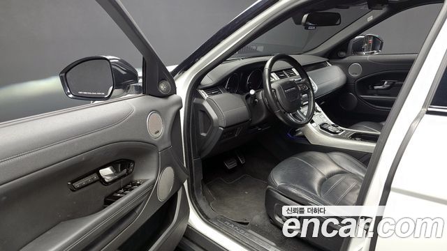 Land Rover Range Rover Evoque 2016 — photo 10