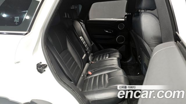 Land Rover Range Rover Evoque 2016 — photo 11