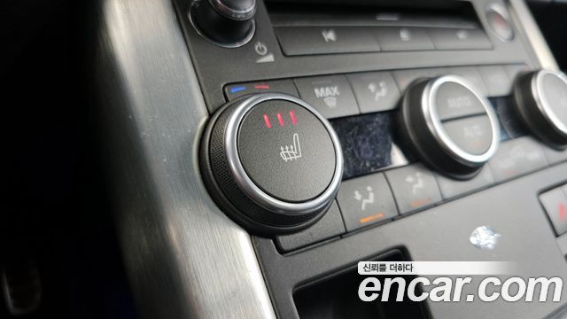 Land Rover Range Rover Evoque 2016 — photo 16
