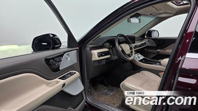 Lincoln Aviator 2020 — photo 13