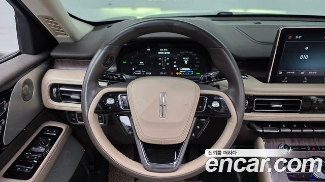 Lincoln Aviator 2020 — photo 19