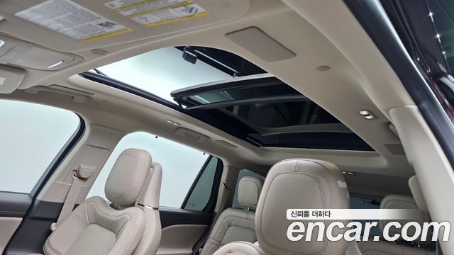 Lincoln Aviator 2020 — photo 24