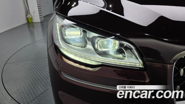 Lincoln Aviator 2020 — photo 8