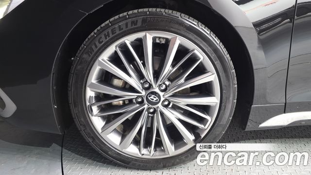 Hyundai Grandeur 2017 — photo 5