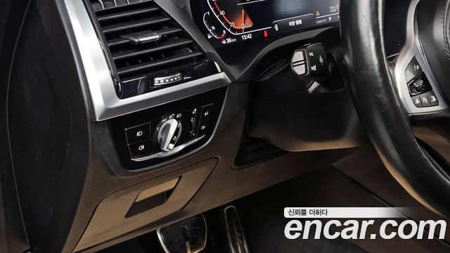 BMW X3 2021 — photo 22
