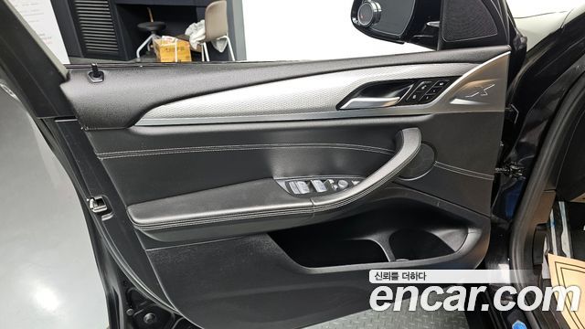 BMW X3 2021 — photo 14