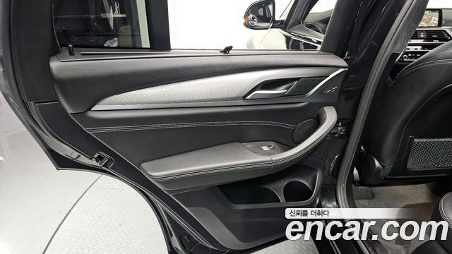 BMW X3 2021 — photo 15