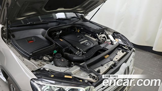 Mercedes-Benz GLC-Class 2021 — photo 6
