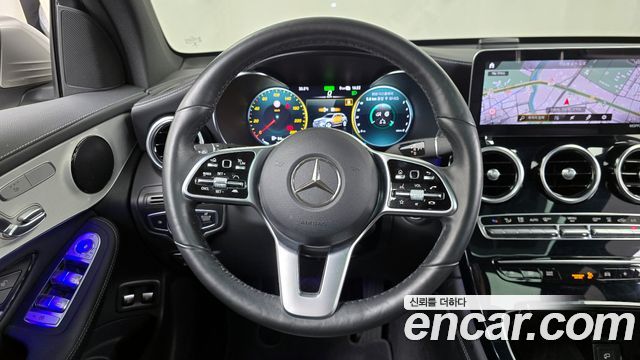 Mercedes-Benz GLC-Class 2021 — photo 13